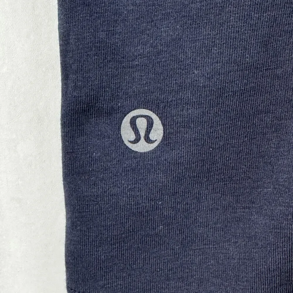 Lululemon Navy Blue Long Sleeve Pullover Crew Shirt Chest Pocket Size Medium